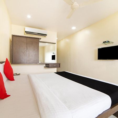 Super Capital O Raaga Grand Hotel Hyderabad Exterior photo